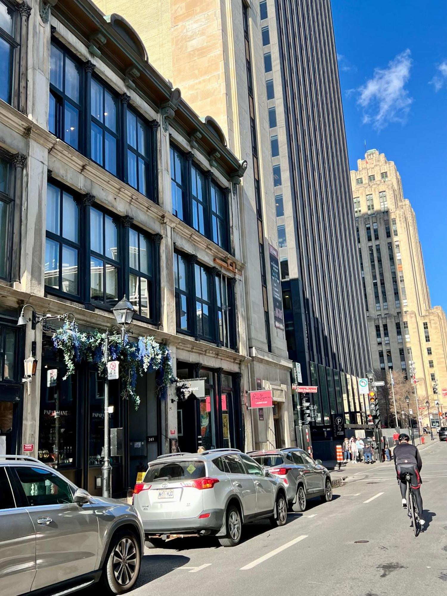 Elegant 3 Bedroom Apartment In Old Port - 302 Montréal Exterior foto