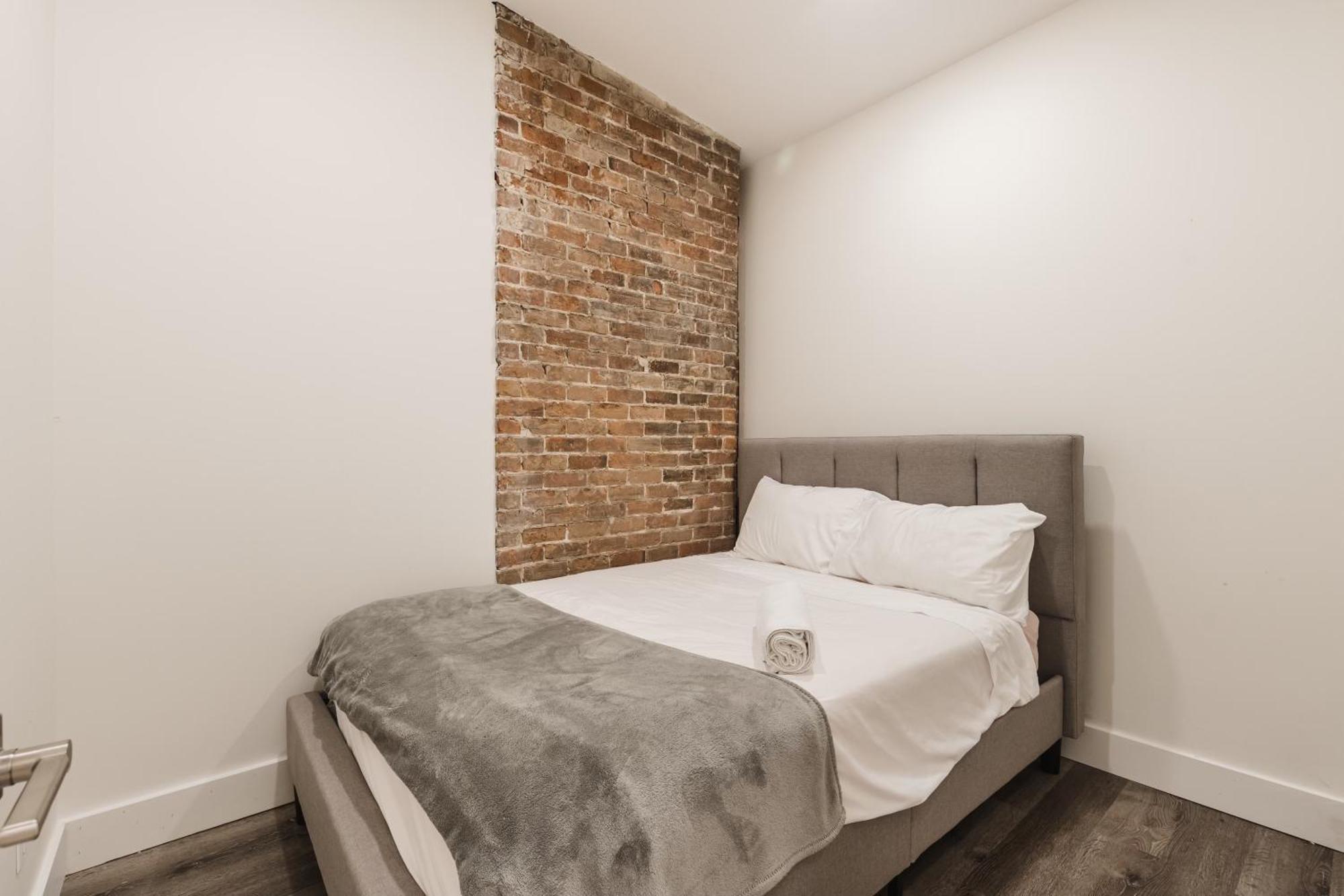 Elegant 3 Bedroom Apartment In Old Port - 302 Montréal Exterior foto