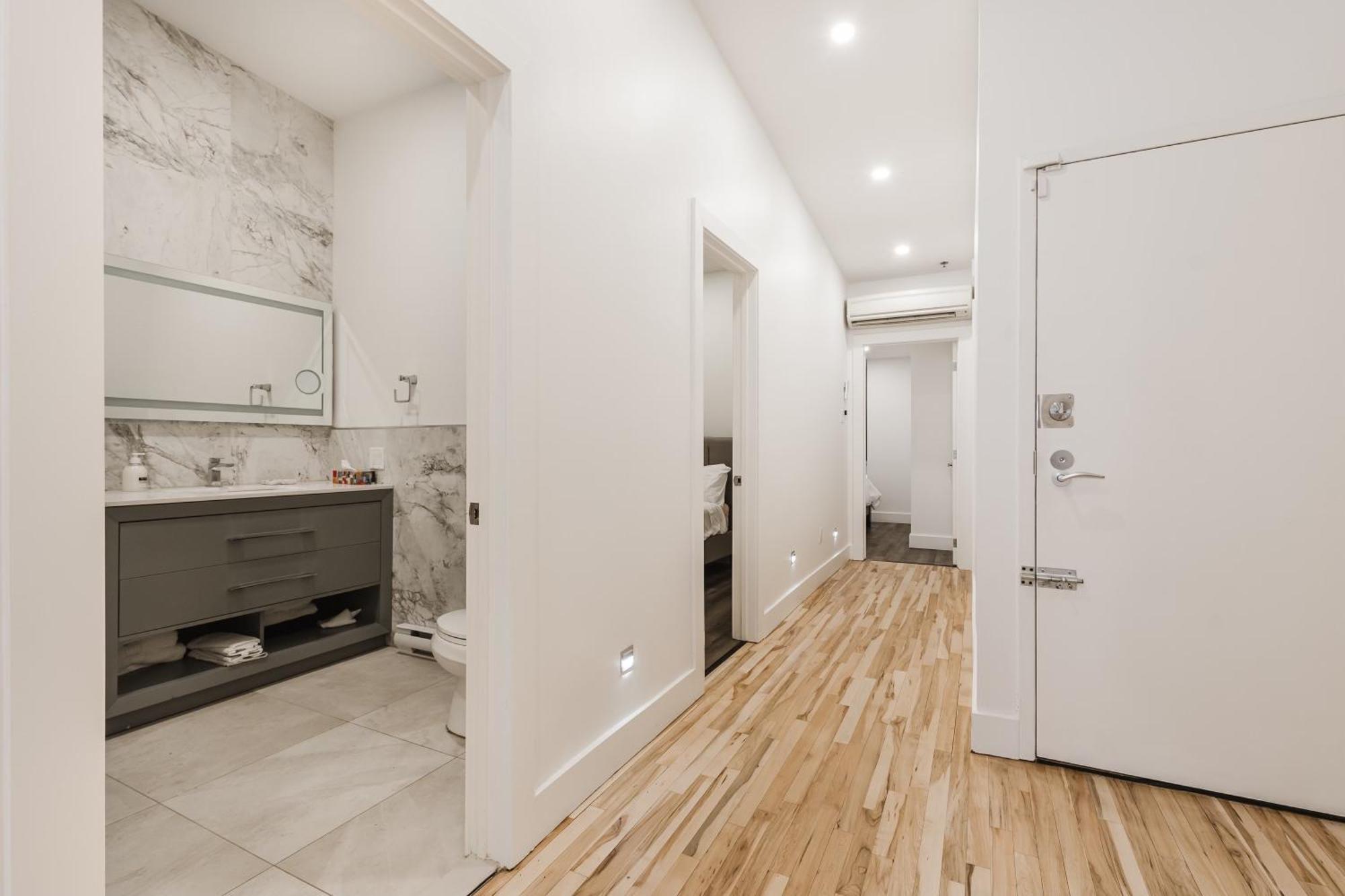 Elegant 3 Bedroom Apartment In Old Port - 302 Montréal Exterior foto